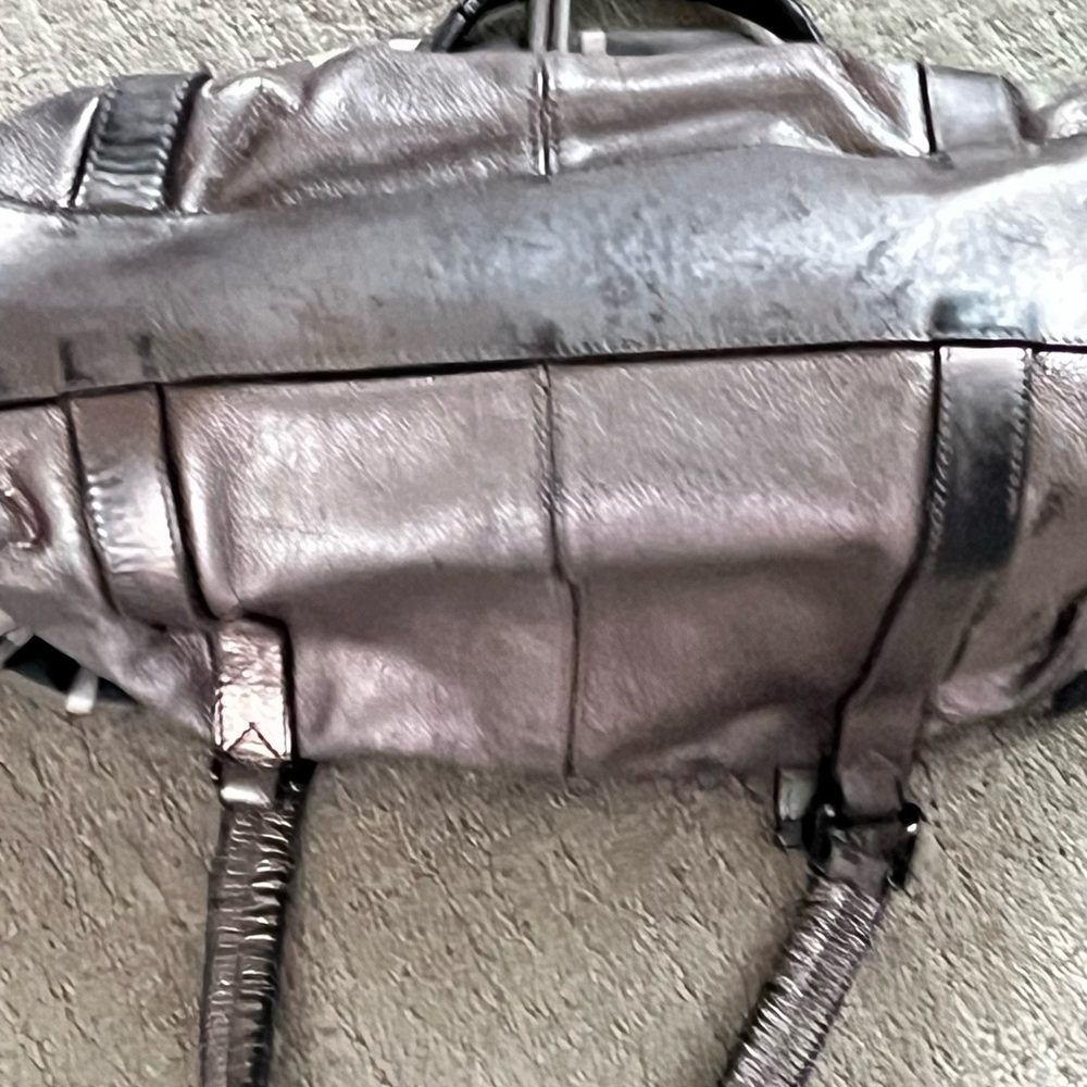 Flash Sale🦃🦃🦃Vintage Bronze Metallic Handbag Satchel - Picture 8 of 8